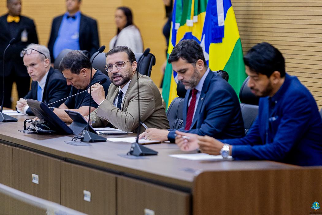 Audiência proposta por Ribeiro do Sinpol debate regularização fundiária na Alero