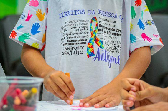 Dra. Taíssa indica disponibilização de cuidador escolar para aluno com TEA em Guajará-Mirim