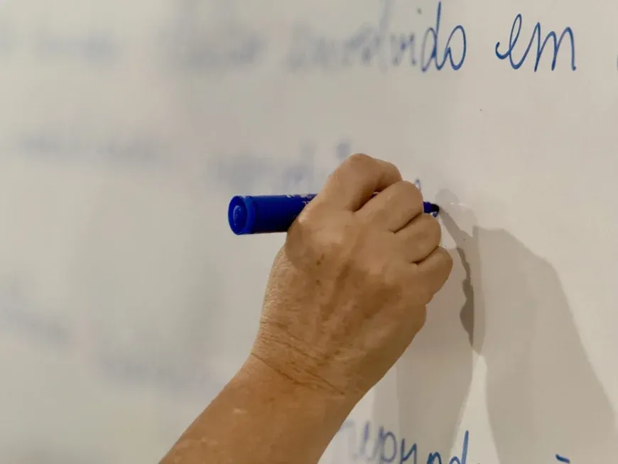 EDUCAÇÃO AMBIENTAL  Professor da Rede Estadual de Ensino de Rondônia desenvolve guia pedagógico para fortalecer aprendizado em Geografia