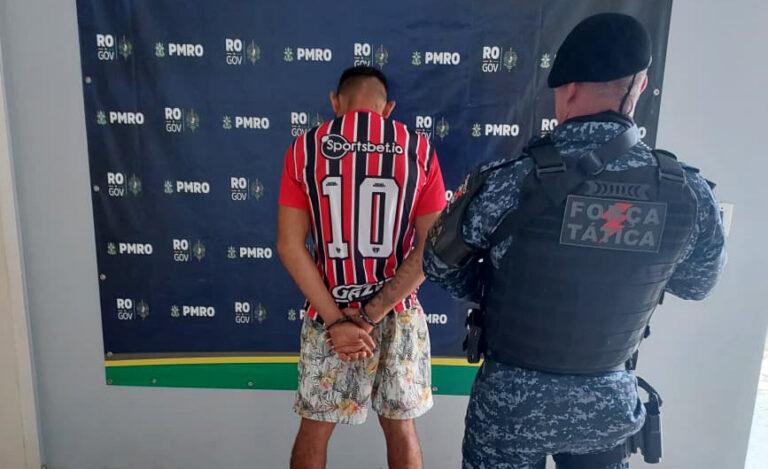 Foragido da justiça é preso após tentar escapar de abordagem policial