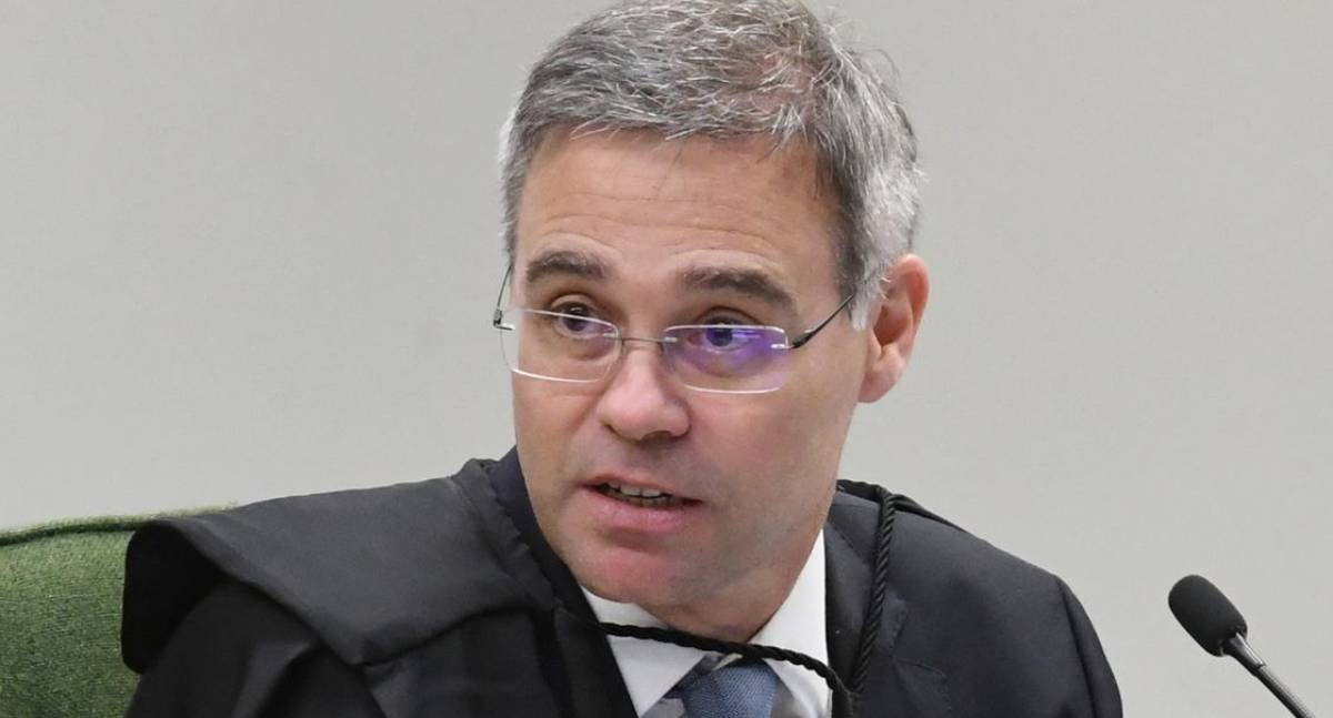 Mendonça afirma que juiz não deve ser estrela e sim assumir responsabilidade