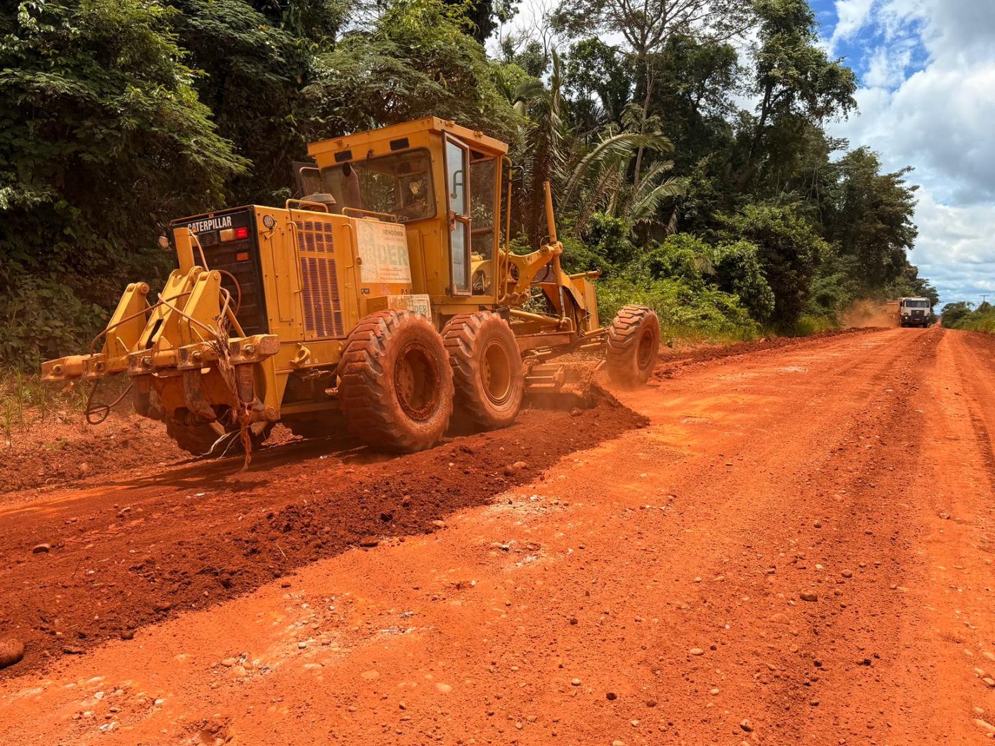 Pedido de Pedro Fernandes e da comunidade resulta em manutenção da RO-101, em União Bandeirantes