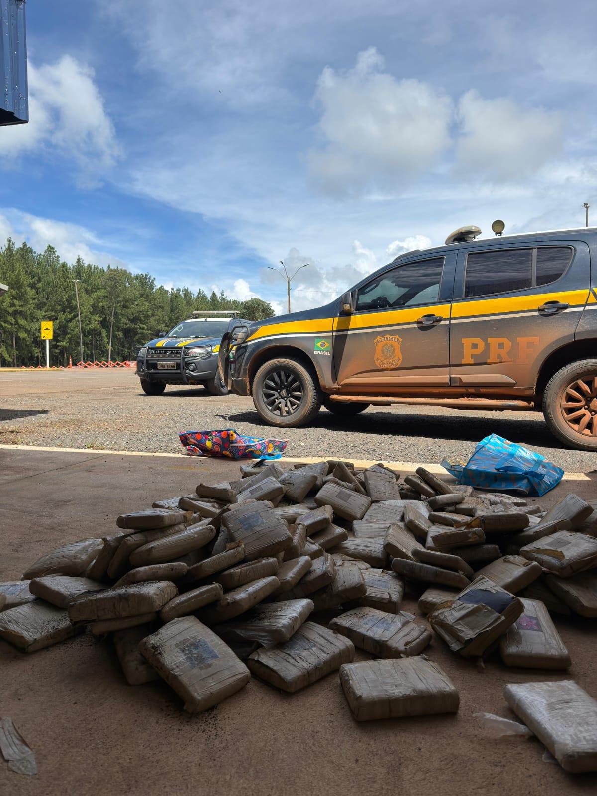 PRF  apreende mais de 20 KG de entorpecentes em Ji-Paraná