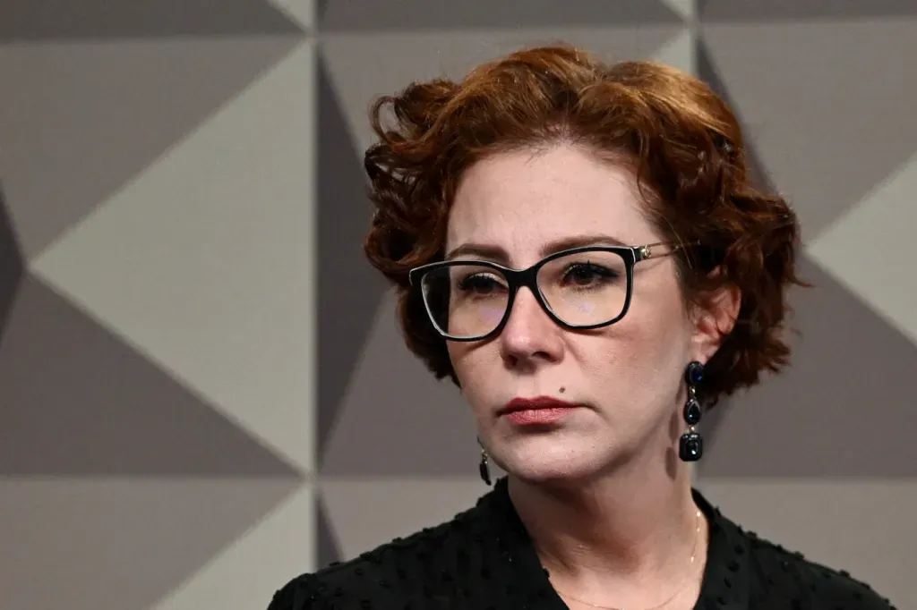 Tribunal italiano dá aval à extradição de Carla Zambelli