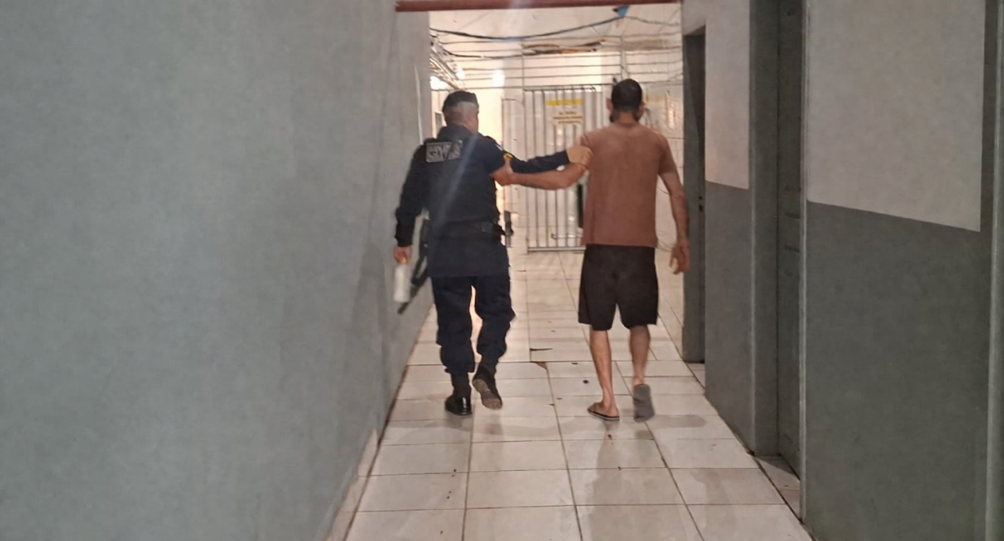 Homem é preso em Candeias do Jamari após agredir e ameaçar jovem