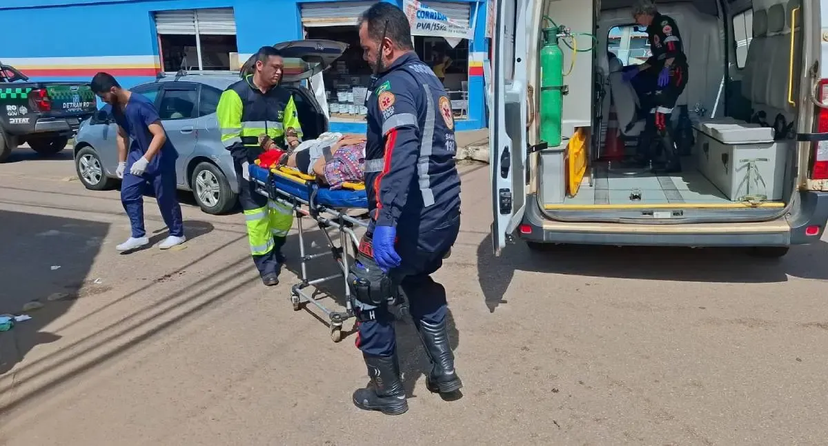 Idosa é atropelada na Avenida Jatuarana após mal-entendido no trânsito
