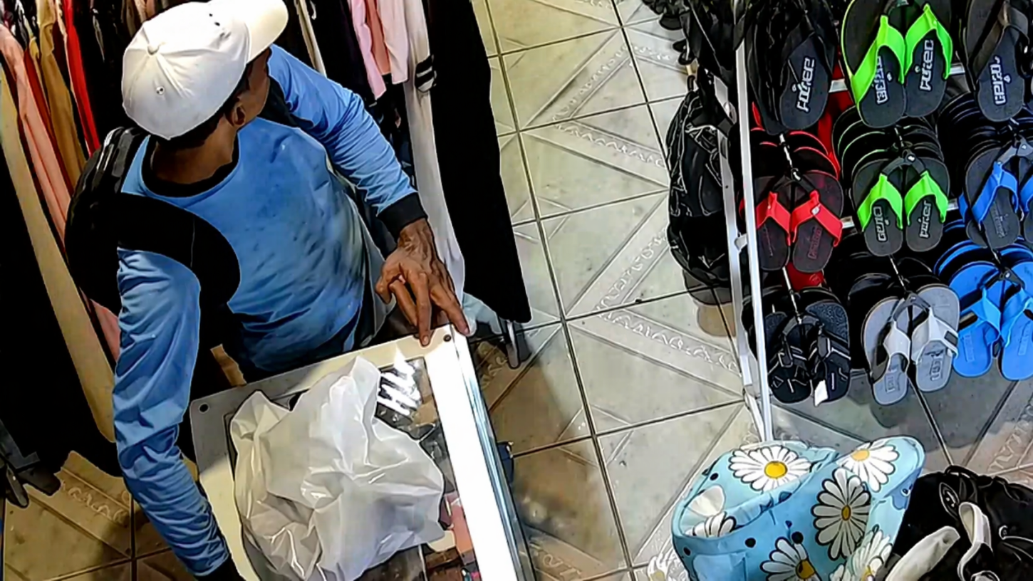 Ladrão furta dinheiro em loja de Vilhena e é filmado - VEJA O VÍDEO