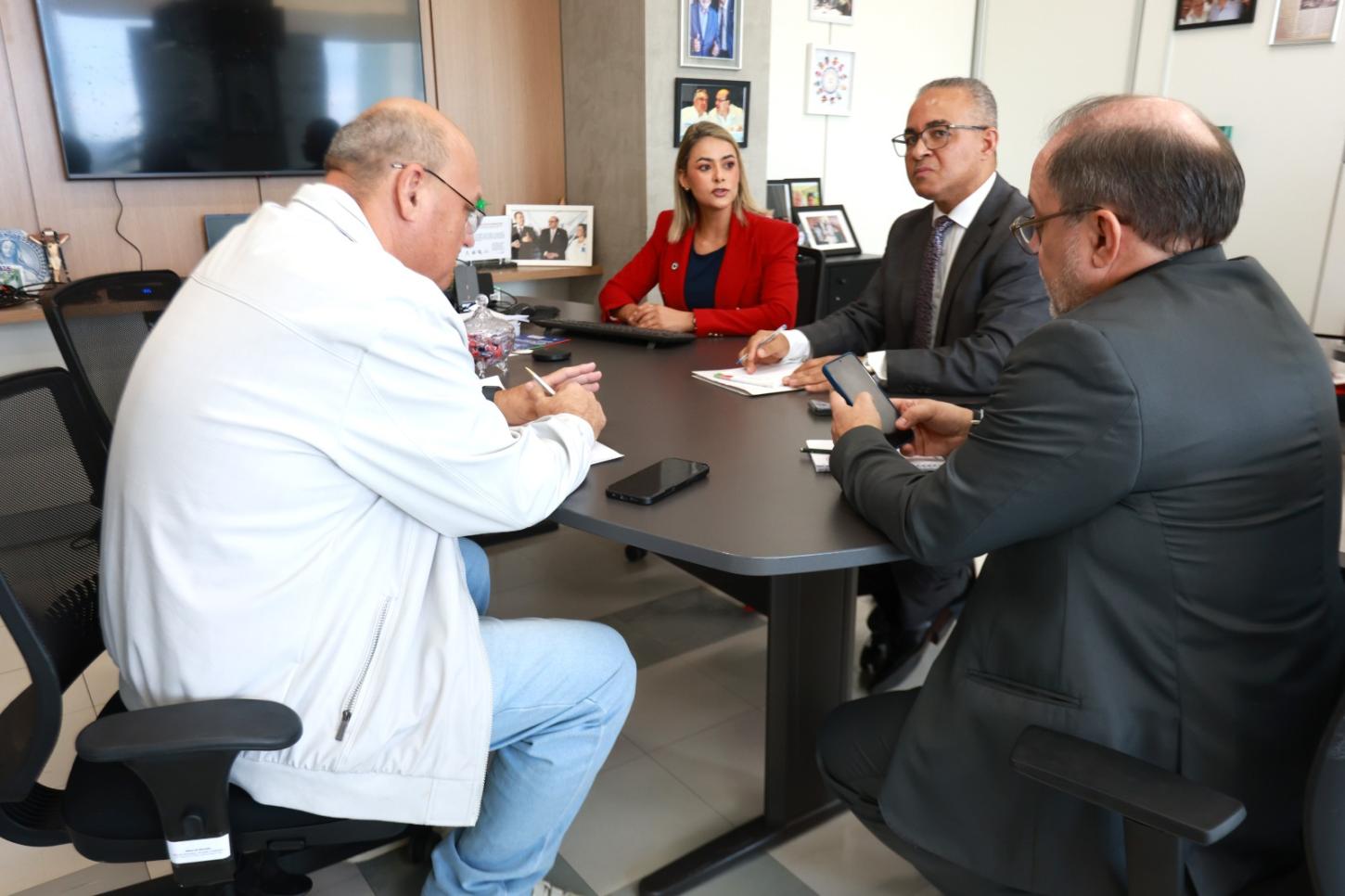 Rondônia recebe secretário do Ministério da Saúde para agenda técnica em hospitais do Estado