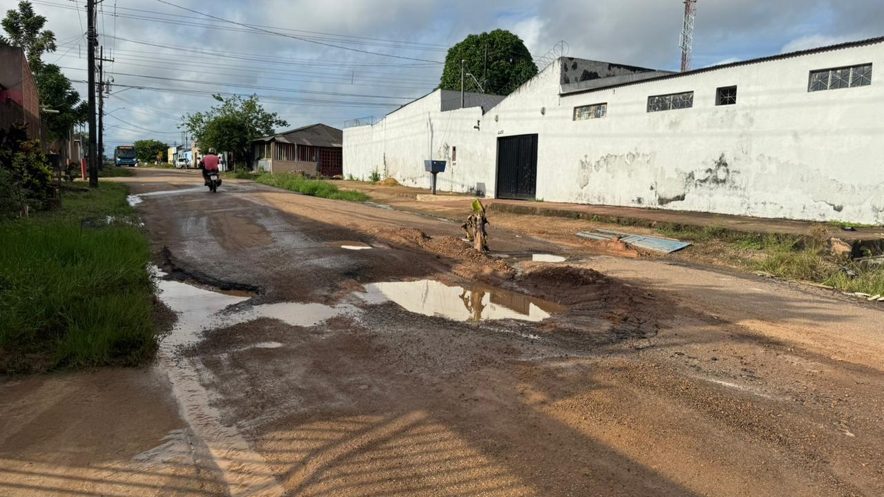 Após pedido de Edimilson Dourado, prefeitura realiza operação tapa-buracos na zona sul de Porto Velho