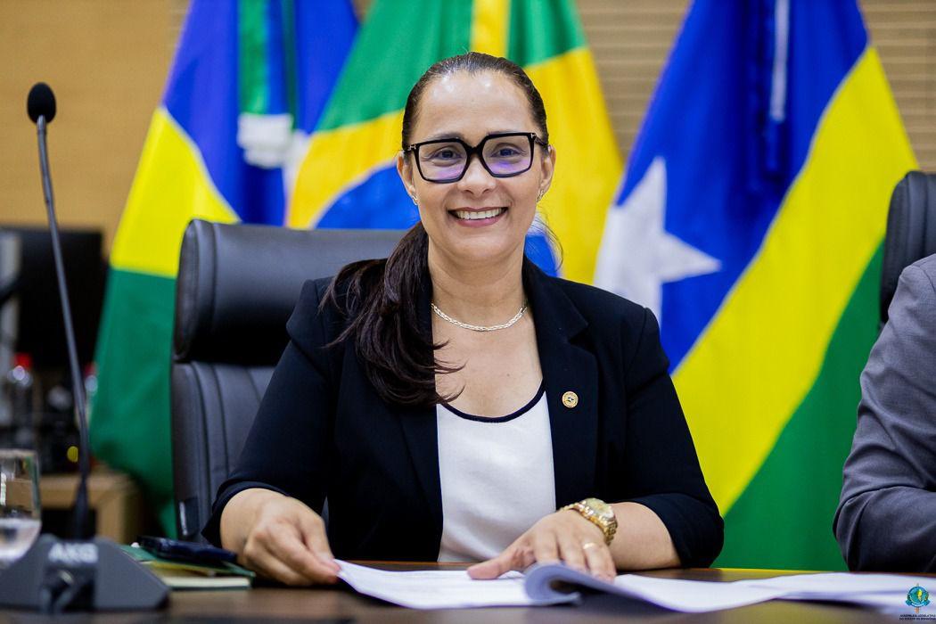 Deputada Rosangela Donadon destina R$ 150 mil para aquisição de tubos Armco em Colorado do Oeste