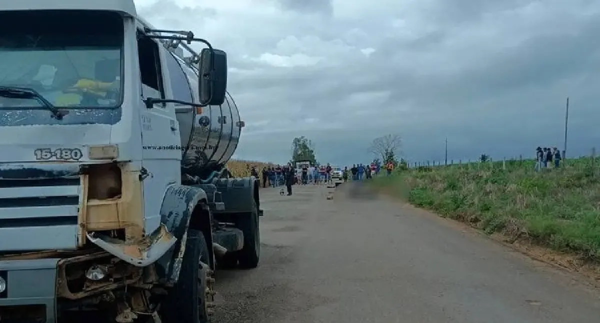 Jovem de 16 anos morre em colisão entre moto e caminhão na RO-133 em Vale do Anari