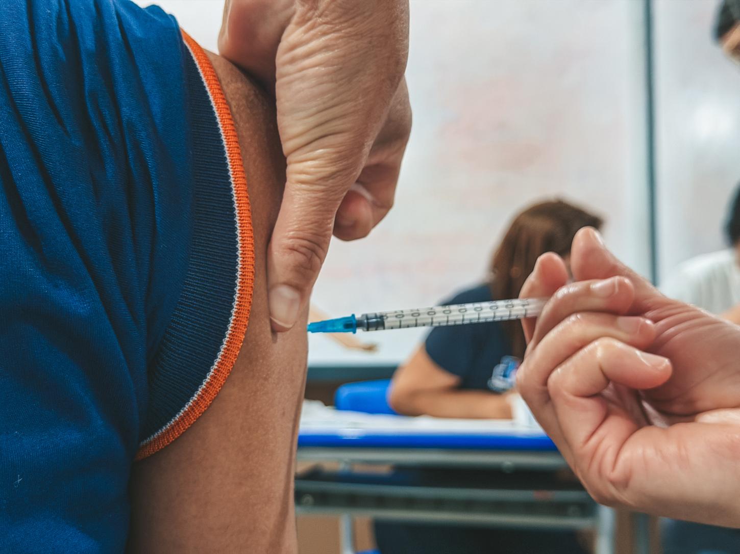 Ação da Prefeitura fortalece cobertura vacinal na Escola Brasília