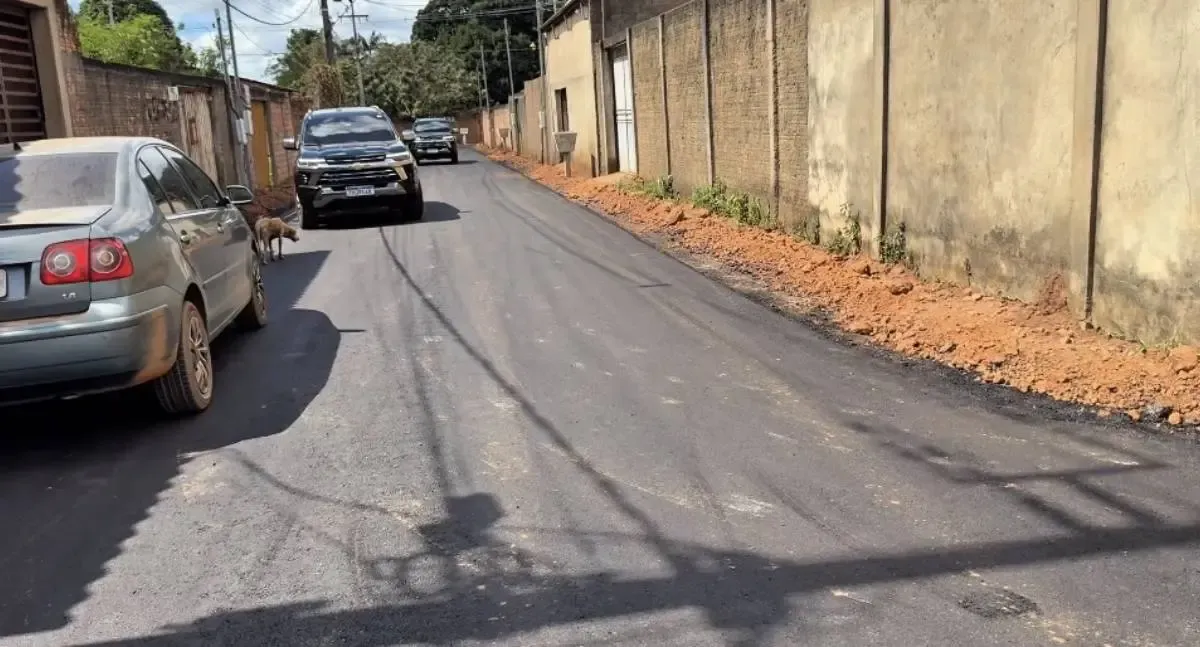 Infraestrutura urbana avança no bairro Porto Cristo com obras de drenagem e pavimentação