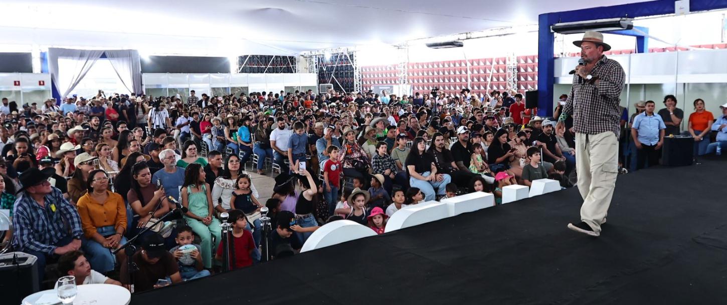 Palestra com Richard Rasmussen lota espaço da Assembleia e encerra programação da Rondônia Rural Show
