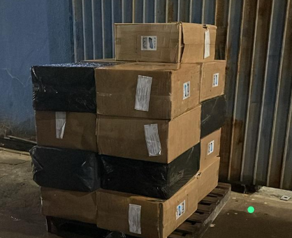 PF e PM/PR apreendem 10 mil maços de cigarros contrabandeados