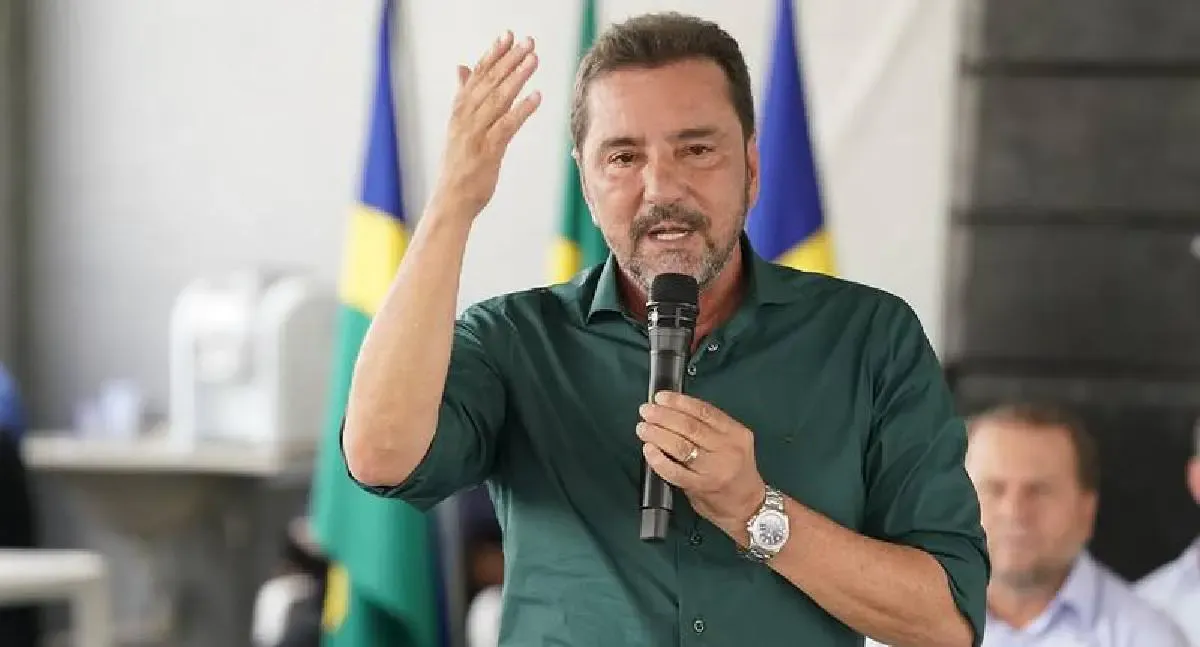 Vereadores de Porto Velho aprovam prestação de contas de Hildon Chaves por unanimidade