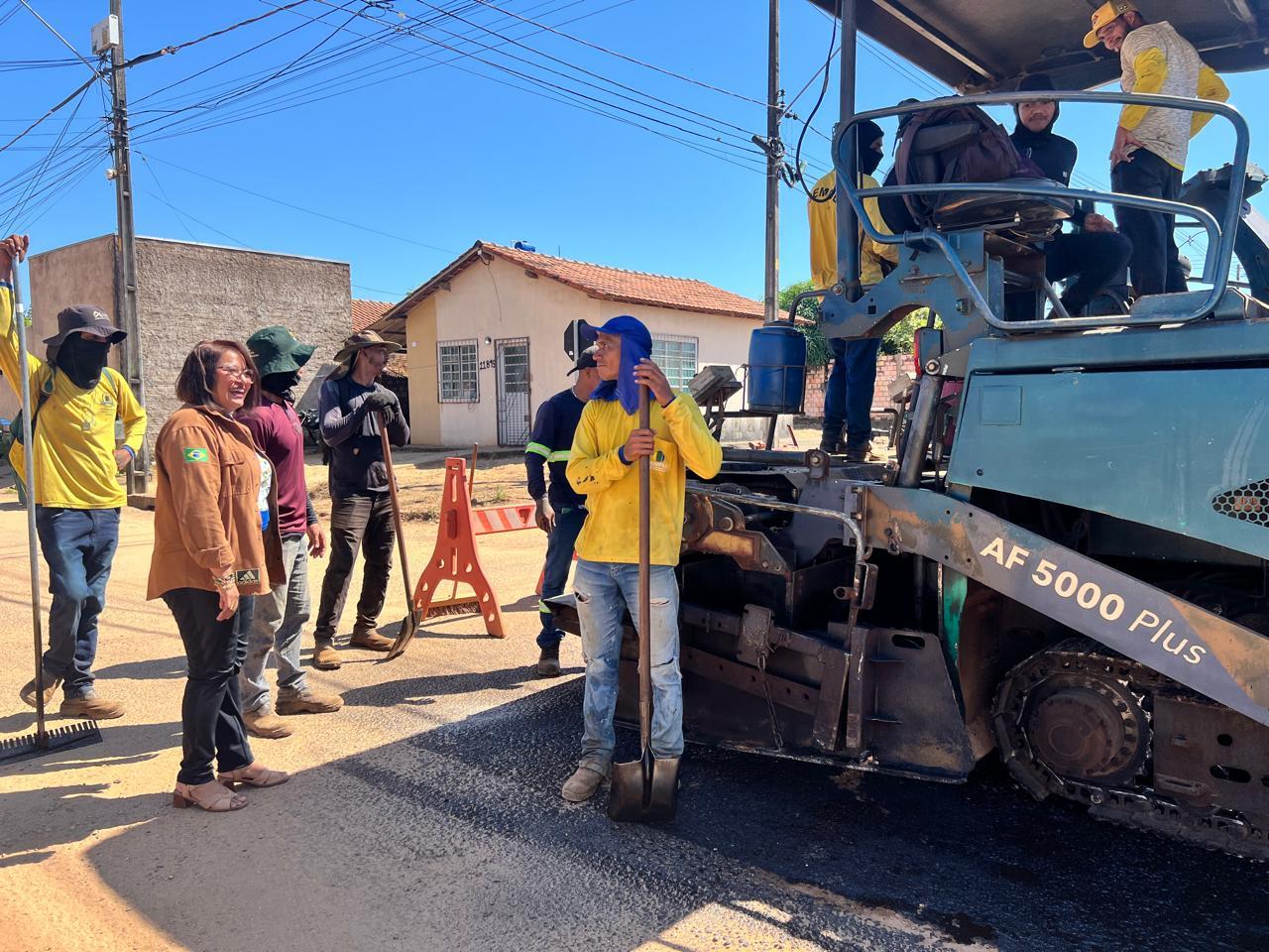 Prefeitura inicia recapeamento de 19 ruas no Cristal da Calama após solicitação de Edimilson Dourado