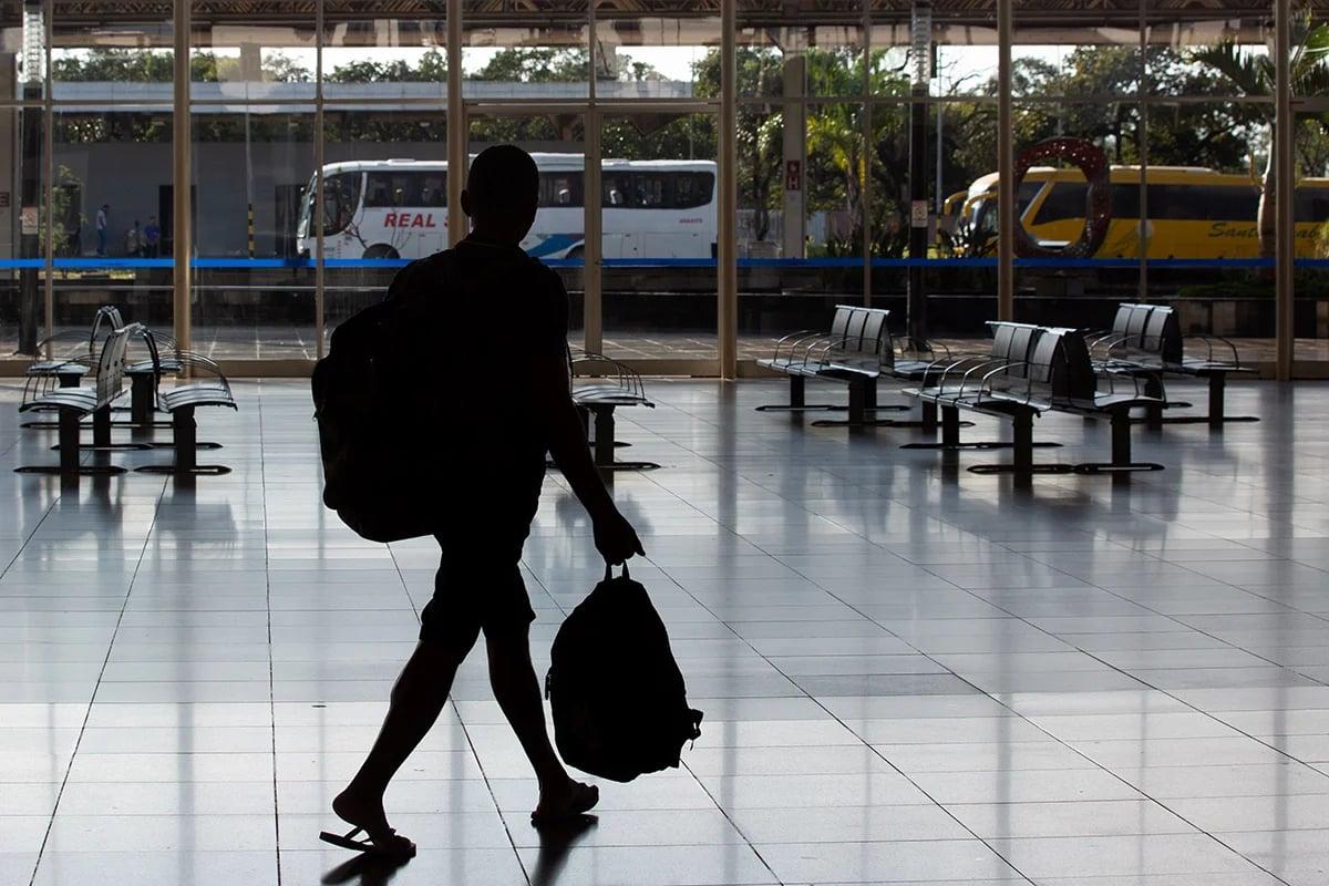 Pessoas 60+ terão 50% de desconto em passagem de ônibus interestadual