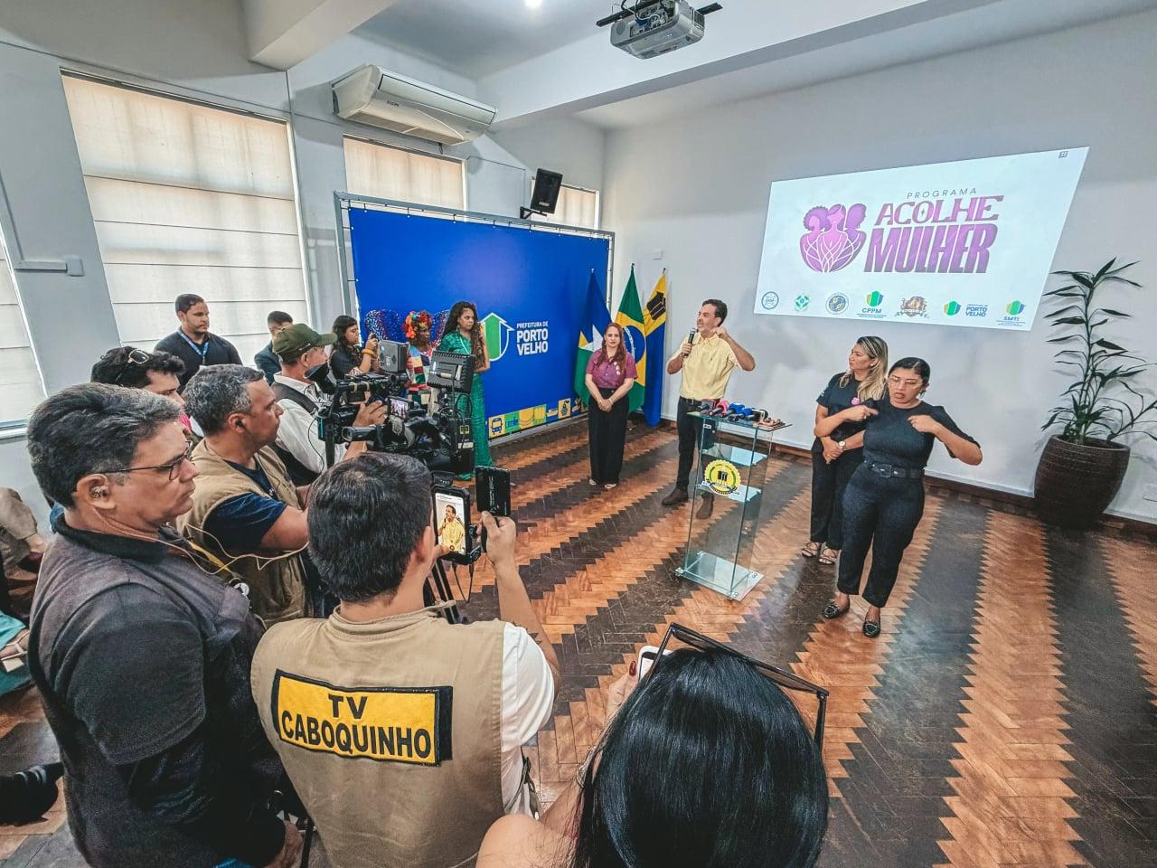 Porto Velho lança Programa Acolhe Mulher com atendimento digital 24 horas