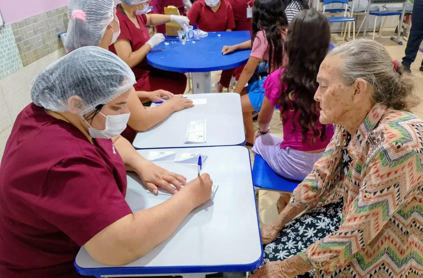 Prefeitura leva conscientização, cuidado e serviços à comunidade Novo Engenho Velho