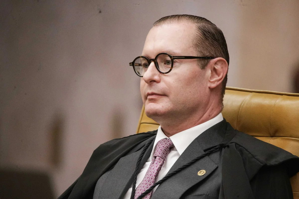 Acesso gratuito ao e-Título é garantido por Zanin para eleitores sem dados móveis