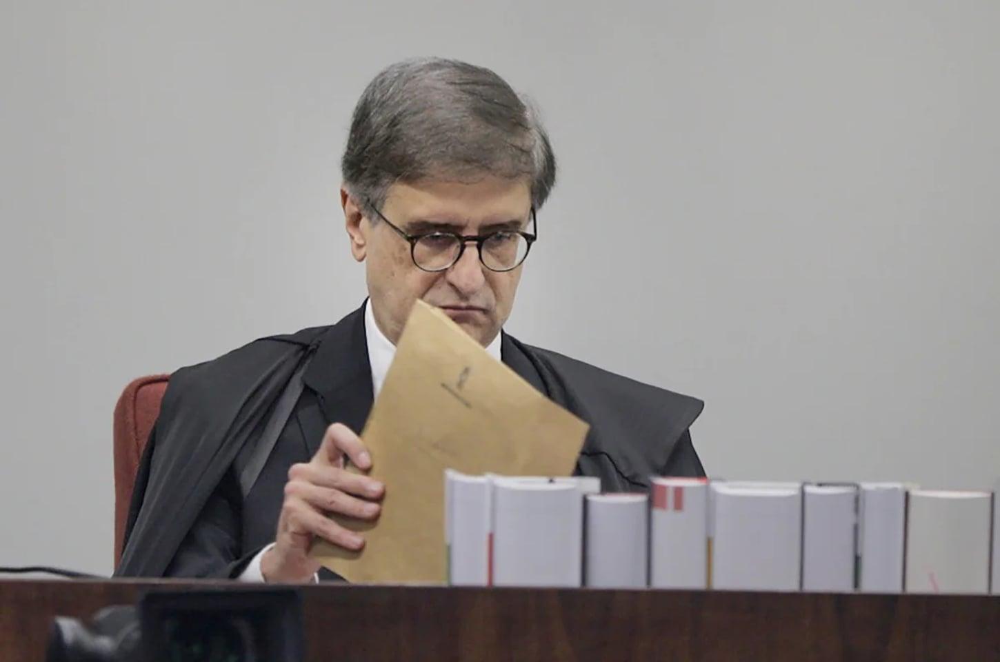 Conselho do MPF tem 2 votos contra investigação de Gonet no Caso Master.