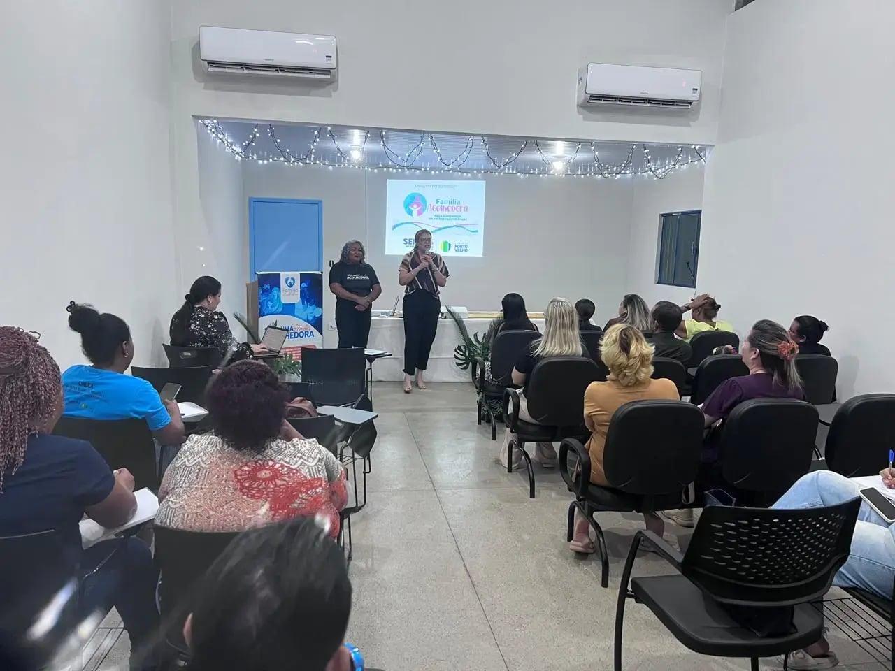 Porto Velho realiza capacitação sobre o Serviço Família Acolhedora