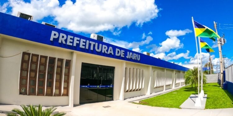 Prefeitura de Jaru convoca aprovados em processos seletivos para cargos de monitor educacional e professor