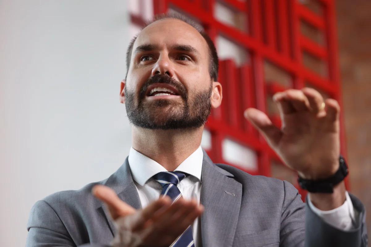 Eduardo Bolsonaro pode ser preso nos EUA após decisão de Moraes? Entenda