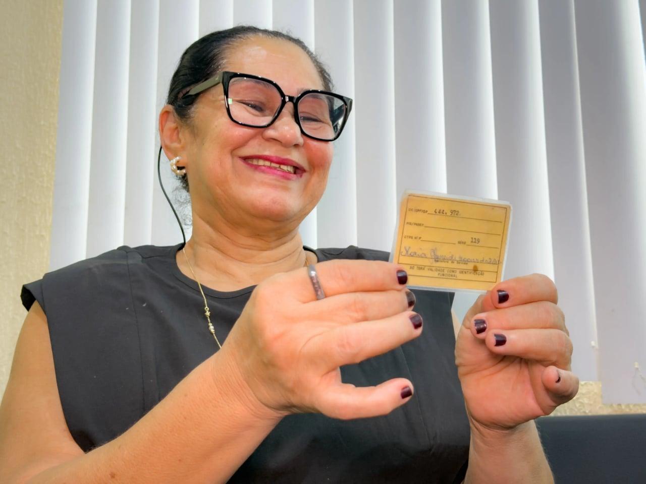 “Eu amo ser servidora pública”: Dona Maria Alzineide  celebra quase 45 anos de dedicação à Prefeitura