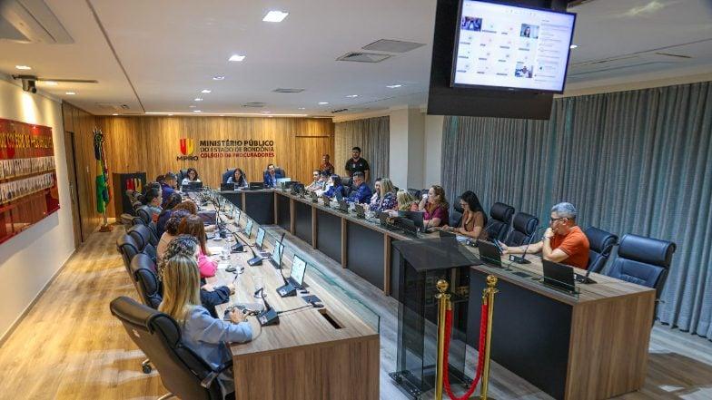 MPRO reúne redes de ensino para alinhar ações sobre educação digital e BNCC Computação em Rondônia