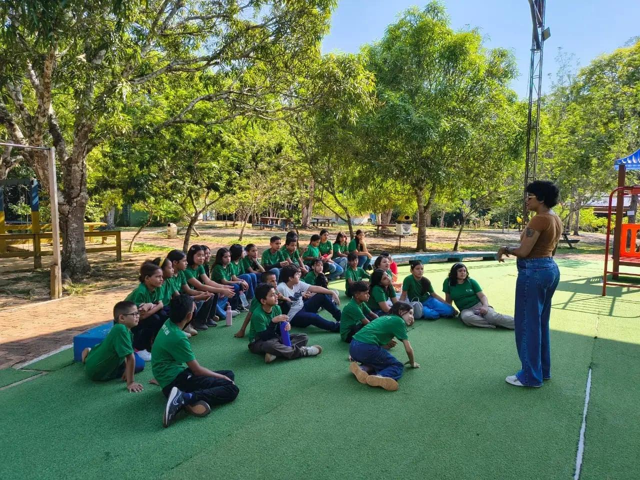 Passeios educativos no Parque Natural aproximam estudantes da natureza em PVH