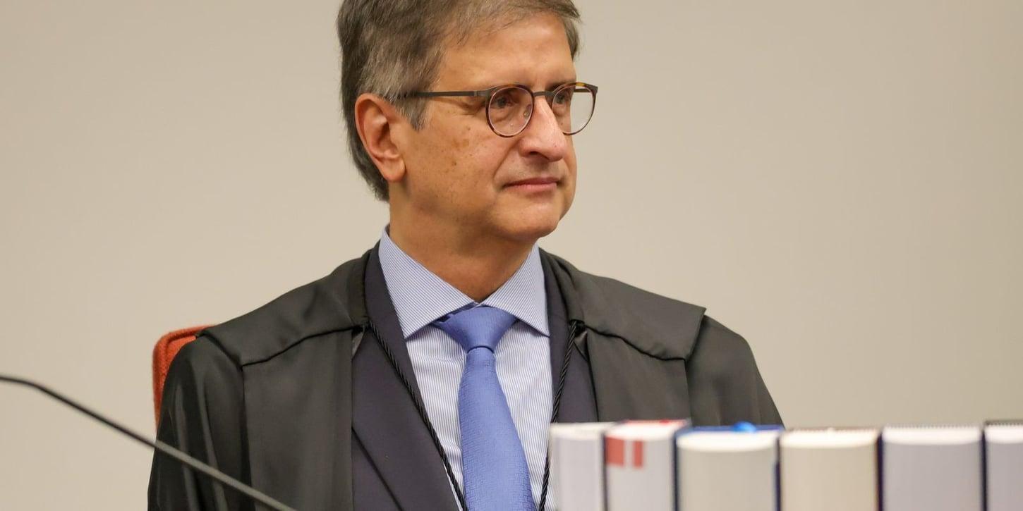 PGR se manifesta contra acesso a registros de Vorcaro no Senado