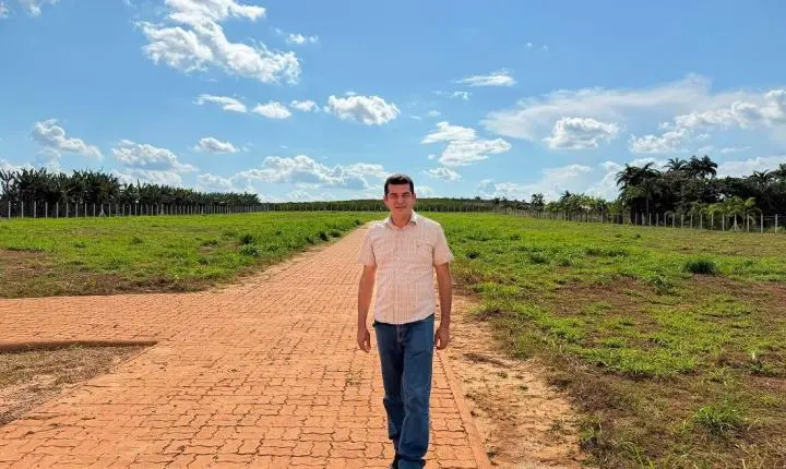 Adalto de Bandeirantes relembra cobrança por mutirão nas estradas de União Bandeirantes durante o verão amazônico
