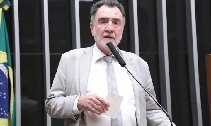 Aprovação de visitação de crianças e adolescentes órfãos a asilos é dada pela Comissão de Constituição e Justiça
