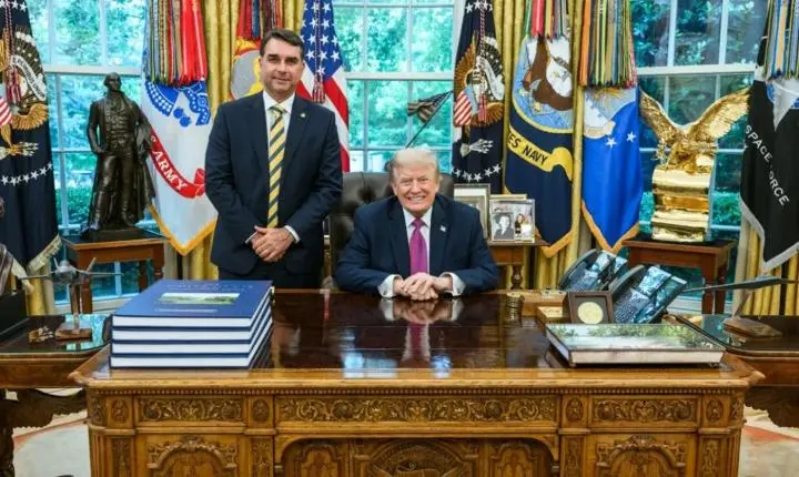 Governo Trump confirma emissão de vistos para Flávio Bolsonaro e família