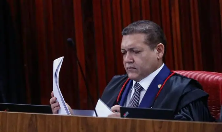 Kassio derruba decisão de corregedor e suspende canal 