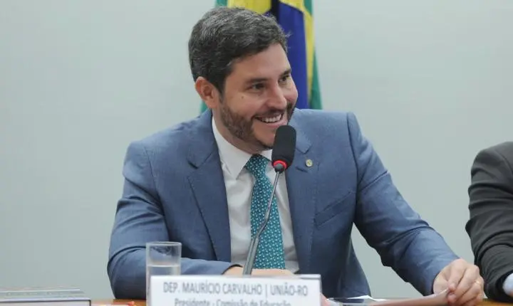 Maurício Carvalho defende fortalecimento da saúde no interior para reduzir deslocamento de pacientes