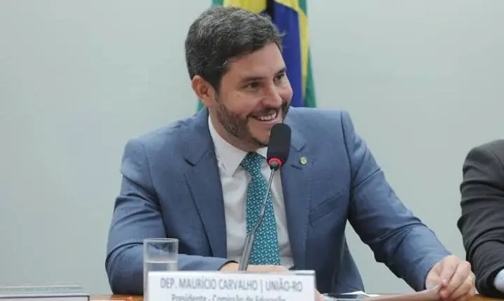 Maurício Carvalho recebe R$ 1 milhão do União Brasil para disputar reeleição à Câmara