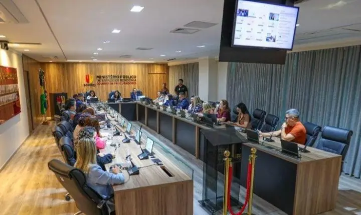 MPRO reúne redes de ensino para alinhar ações sobre educação digital e BNCC Computação em Rondônia