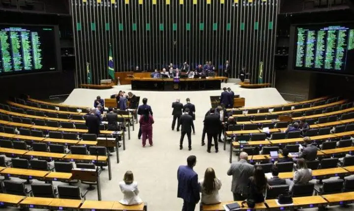 Novo regime bancário pode ser votado na Câmara nesta quarta-feira