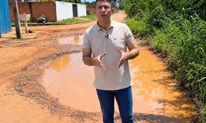 Pedro Geovar cobra recuperação de rua no Nova Esperança