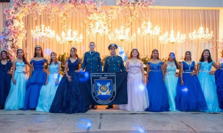 POLÍCIA MILITAR MIRIM DE JI-PARANÁ REALIZA 2º BAILE DE DEBUTANTES PARA 15 ALUNAS DO PROJETO