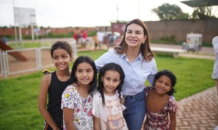 Praças construídas com emendas de Mariana ajudaram a transformar espaços de Porto Velho