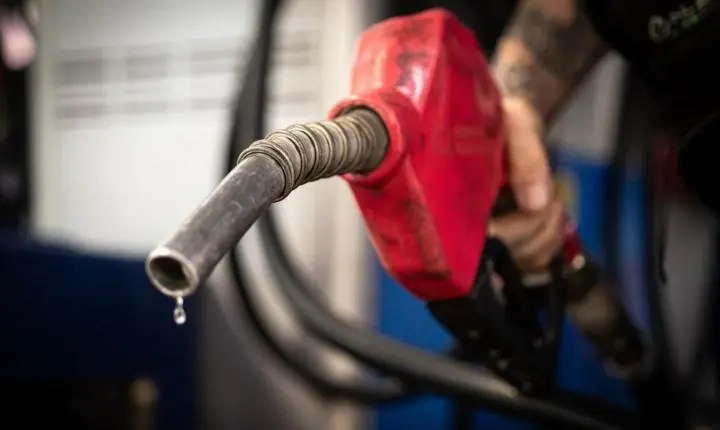 Preço do diesel alcança R$ 7,13, o mais alto desde maio, de acordo com a ANP