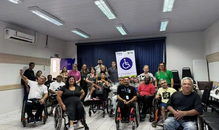 Prefeitura apresenta oficina itinerante para manutenção de cadeiras de rodas