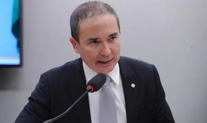 Projeto proíbe anúncios em planos pagos de streaming contratados sem publicidade