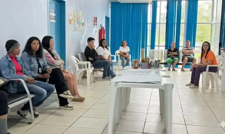 Rede municipal oferece atendimento gratuito em saúde mental e reforça canais de acolhimento