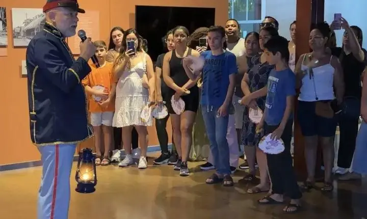 Uma Noite no Museu emociona visitantes em uma viagem pela história de Porto Velho