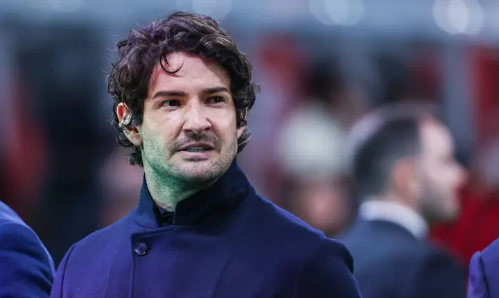 Como Pato se inspirou em Wrexham e videogame para comprar Northampton, da 4ª divisão inglesa